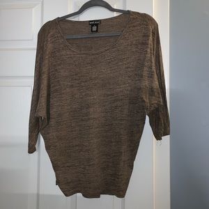 Women’s (small) casual top